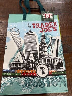 Trader Joe's Boston Skyline Reusable Tote Bag - Teal/Green